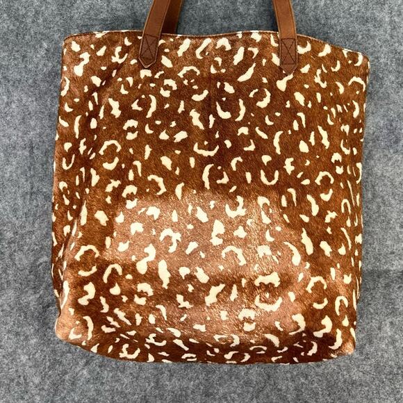 MADEWELL The Medium Transport Tote: Printed Calf Hair Edition in Pecan - Picture 4 of 12